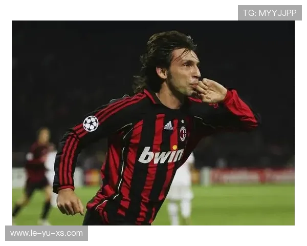 意大利大师皮尔洛：中场组织核心战术深度解读