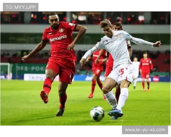 埃因霍温展现强大控球实力，战术掌控全场赢得球迷喝彩